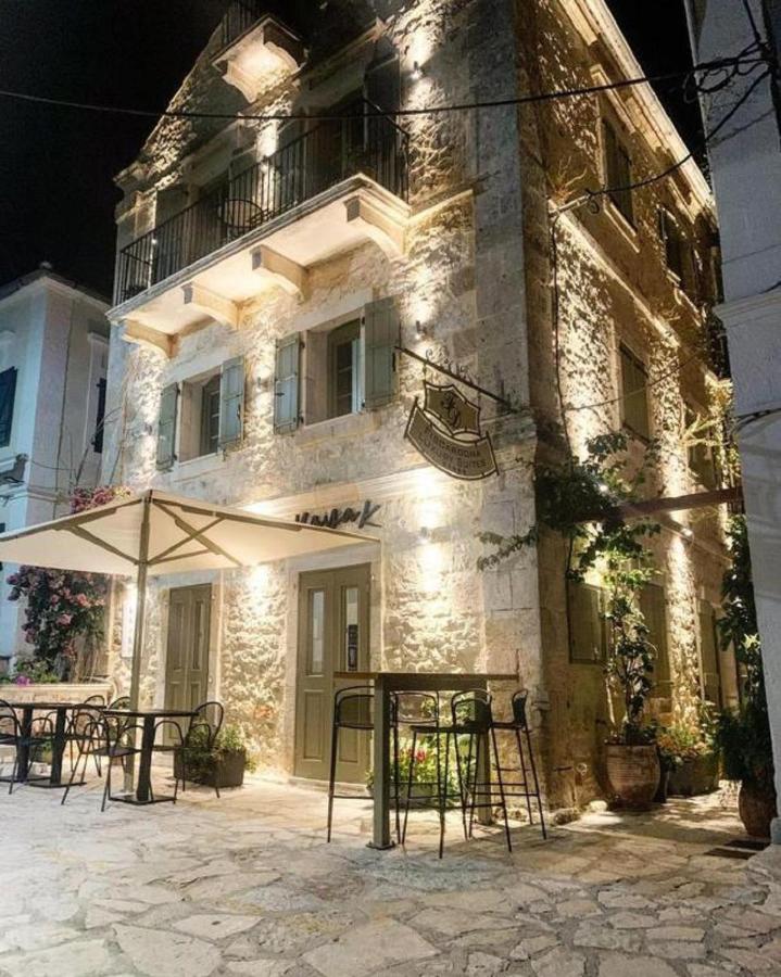 פיסקרדו Fiscardonna Luxury Suites מראה חיצוני תמונה