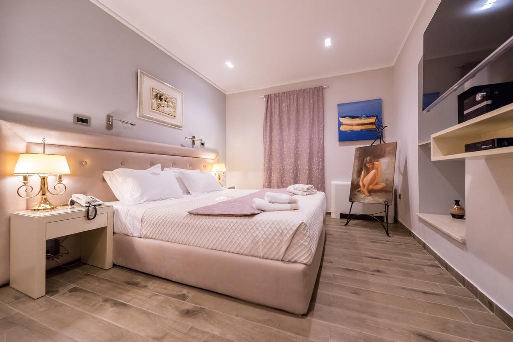 פיסקרדו Fiscardonna Luxury Suites מראה חיצוני תמונה