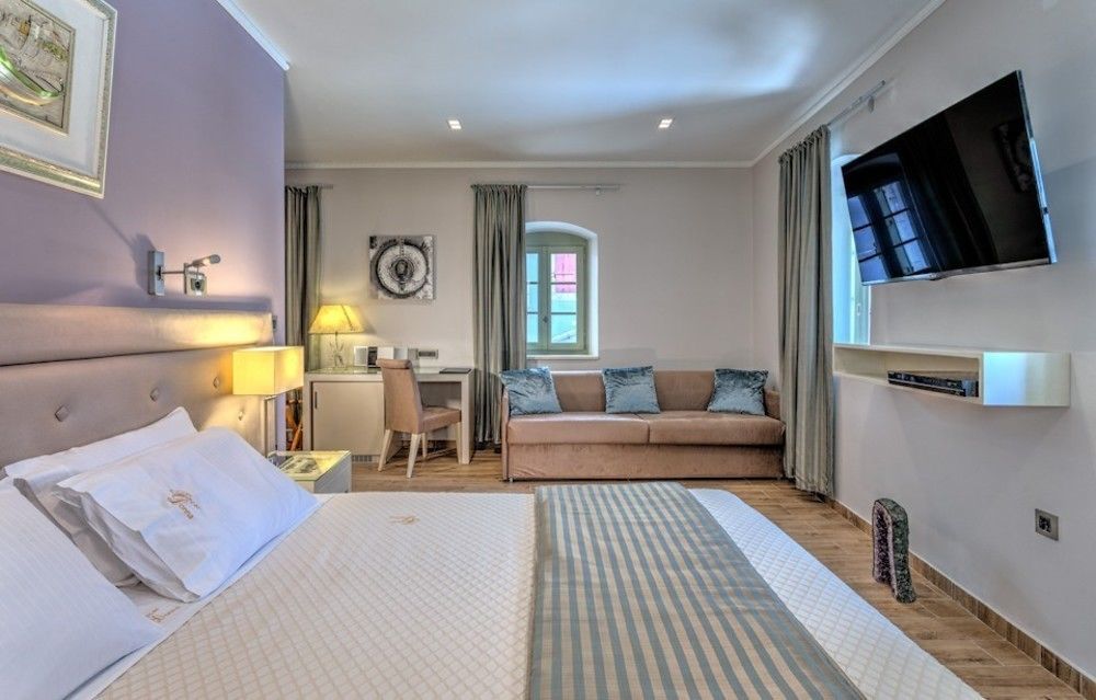 פיסקרדו Fiscardonna Luxury Suites מראה חיצוני תמונה